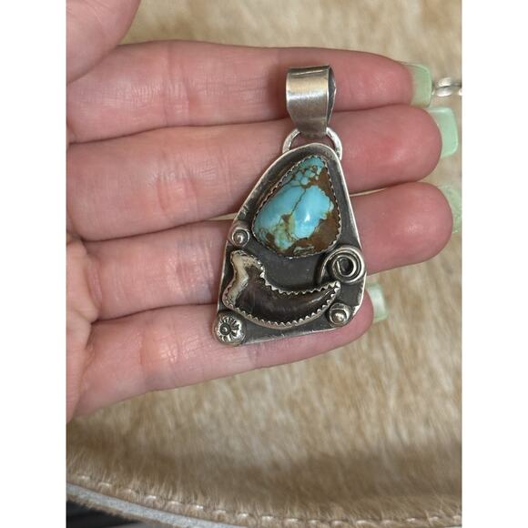 Southwest Jewelry - Native Southwest 925 Sterling Silver Number 8 Blue Turquoise Claw Pendant Signed